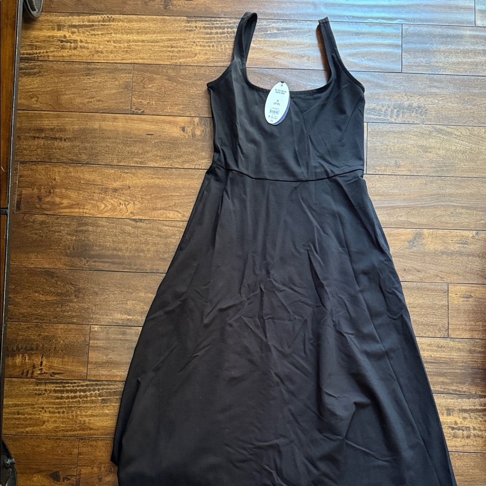 Elegant Black Maxi Dress